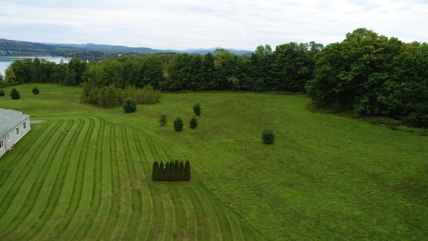 2853 US Route 5, Derby, VT 05829